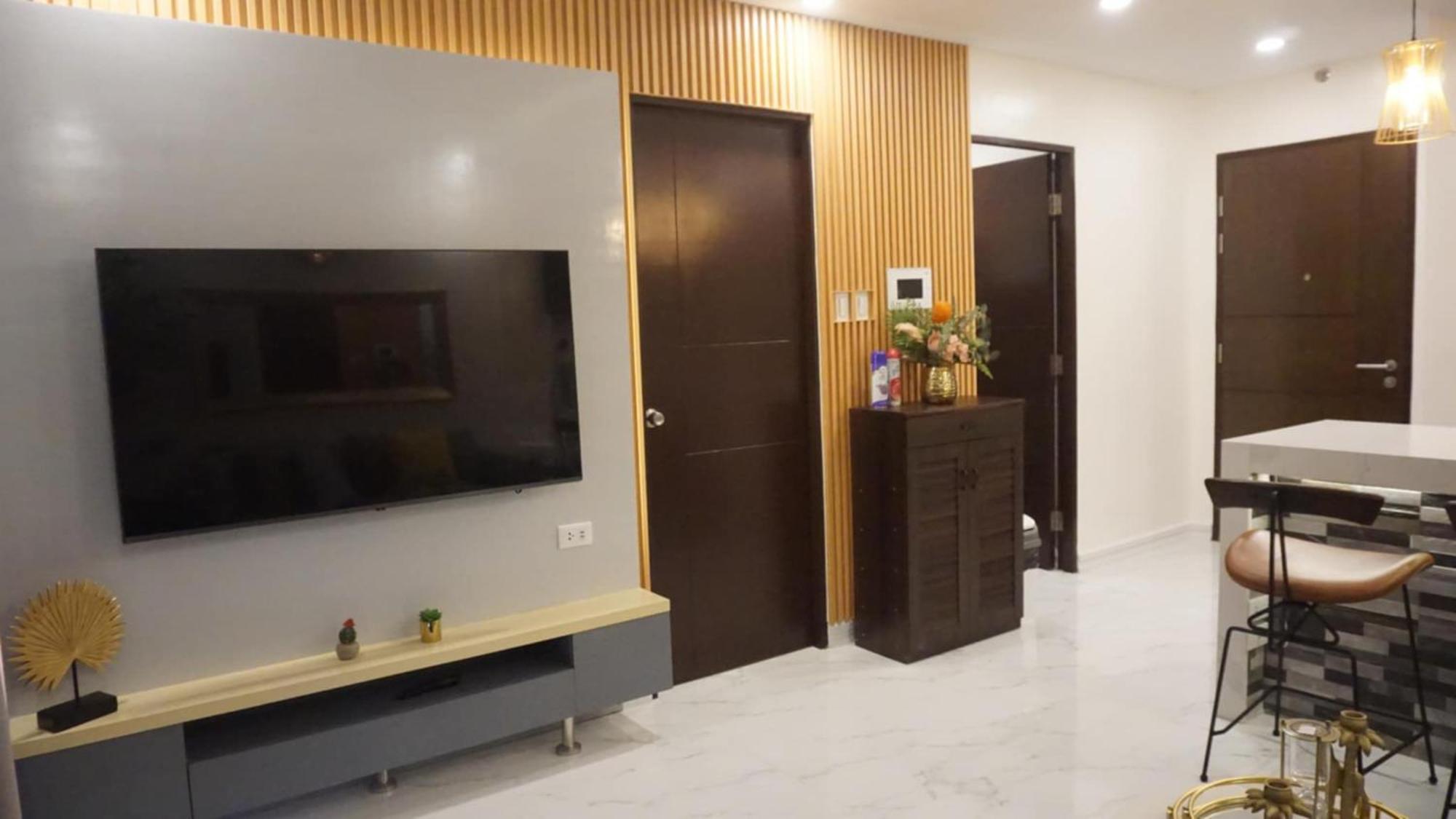 Deluxe Condo 2 Bedroom, 7Th Floor Room Bc In One Madison Tower 3, Megaworld Boulevard, Mandurriao Iloilo City, Philippines Eksteriør bilde