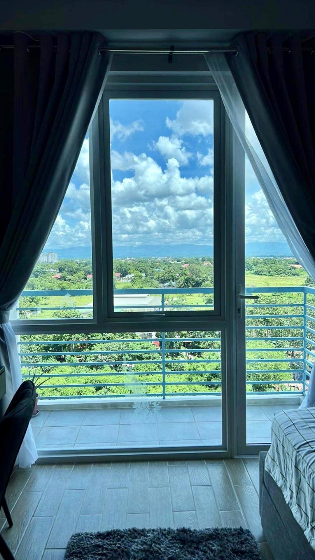 Deluxe Condo 2 Bedroom, 7Th Floor Room Bc In One Madison Tower 3, Megaworld Boulevard, Mandurriao Iloilo City, Philippines Eksteriør bilde