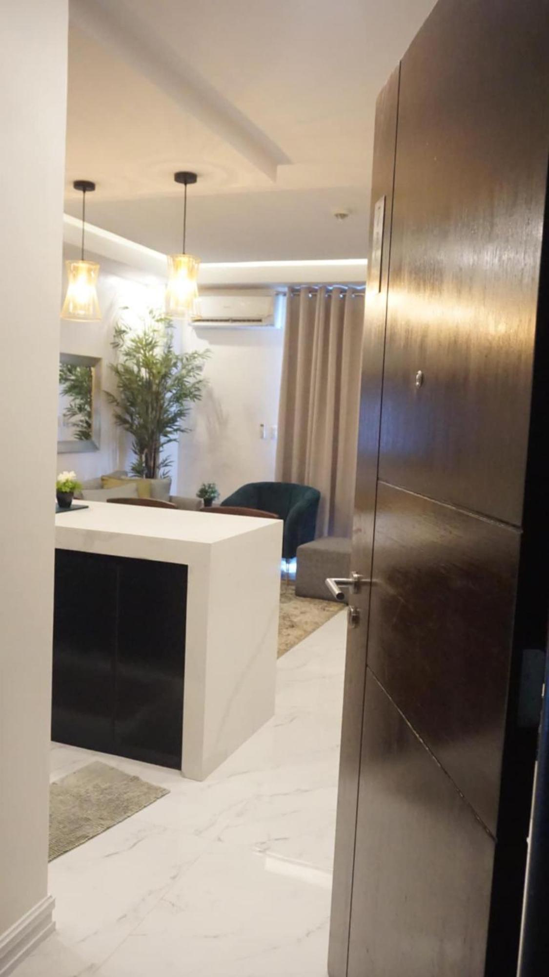 Deluxe Condo 2 Bedroom, 7Th Floor Room Bc In One Madison Tower 3, Megaworld Boulevard, Mandurriao Iloilo City, Philippines Eksteriør bilde